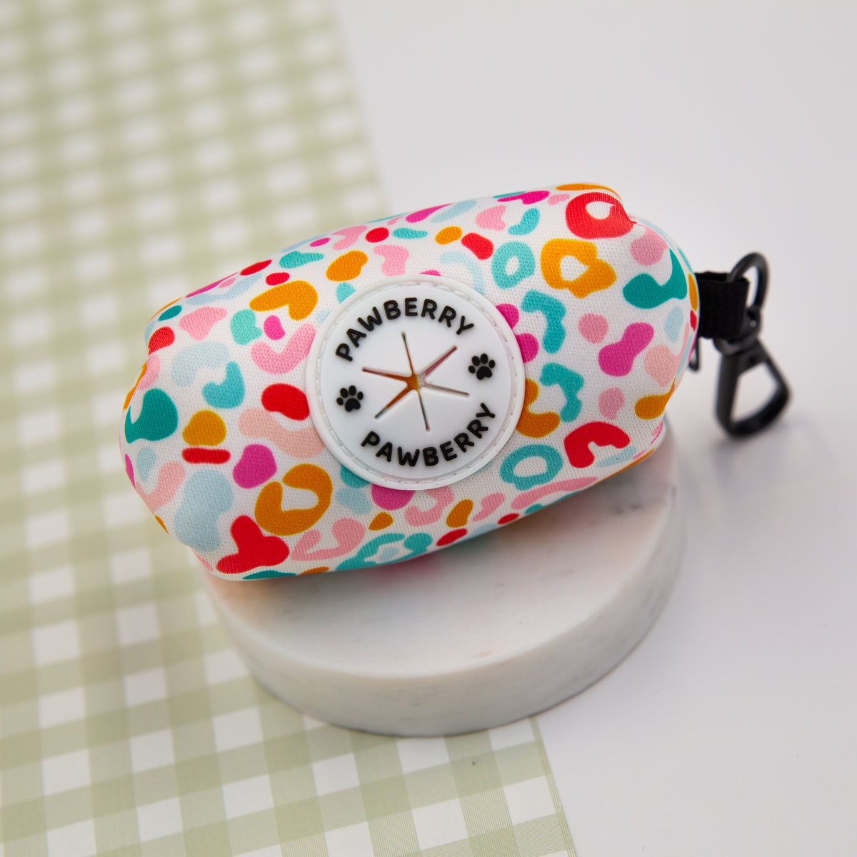 диспенсър торбички куче candy pawberry dispenser torbichki kuche кучешки цветен аксесоари за кучета българия