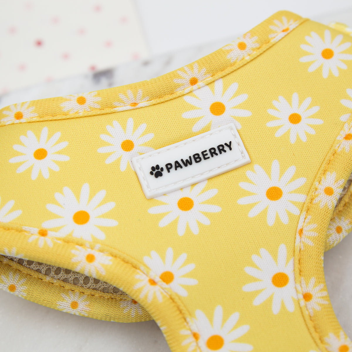нагръдник куче daisy love pawberry nagradnik kuche кучешки регулируем маргаритки цветен аксесоари за кучета българия
